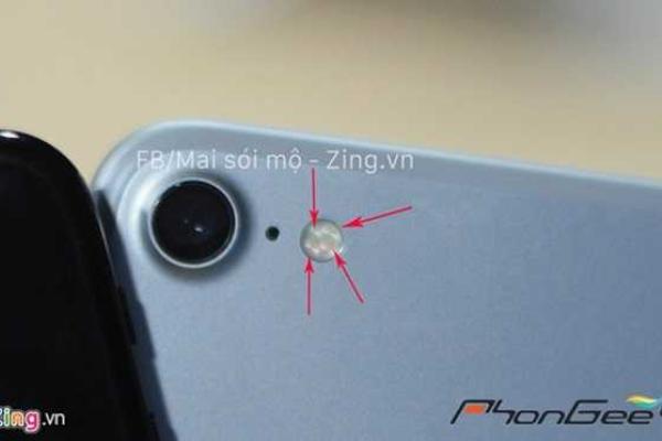 В сети появились "живые" фото iPhone 7 В сети появились "живые" фото iPhone 7