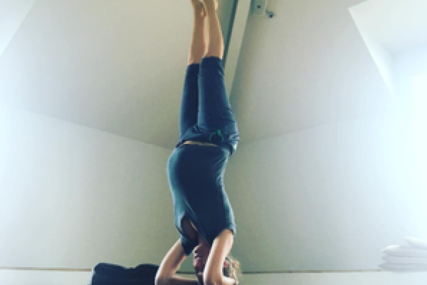 Собчак впервые опубликовала фото в обтягивающем наряде