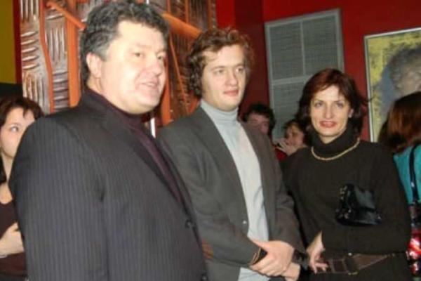 В сети опубликованы малоизвестные фото Порошенко