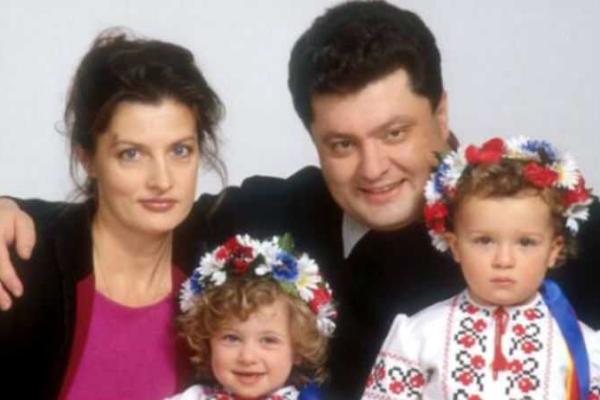 В сети опубликованы малоизвестные фото Порошенко
