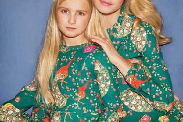 Наталья Водянова показала новый снимок с подросшей дочерью Невой