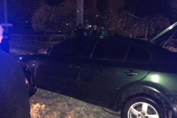 В Тернополі сталася ДТП, у яку потрапив автомобіль поліції з п’яним водієм В Тернополі сталася ДТП, у яку потрапив автомобіль поліції з п’яним водієм