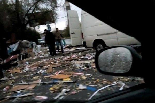 В "ДНР" угрожают взрывами тем, кто не заплатит налоги В "ДНР" угрожают взрывами тем, кто не заплатит налоги