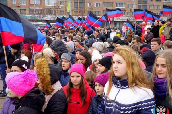 В Сети высмеяли жалкую попытку празднования донецкими оккупантами 7 ноября