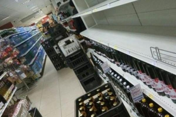 В Одессе произошел шокирующий инцидент: рейдеры захватили супермаркет В Одессе произошел шокирующий инцидент: рейдеры захватили супермаркет