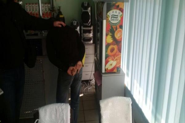 У Бахмуті СБУ припинила поширення російської пропаганди У Бахмуті СБУ припинила поширення російської пропаганди