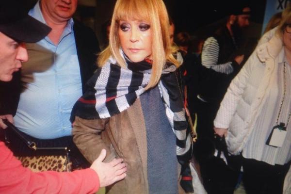 Певица Алла Пугачева поразила публику внешним видом