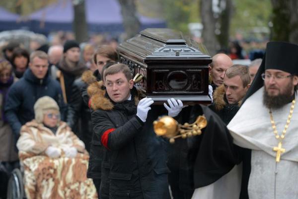 В Москве проходит церемония прощания с Владимиром Зельдиным: опубликованы фото