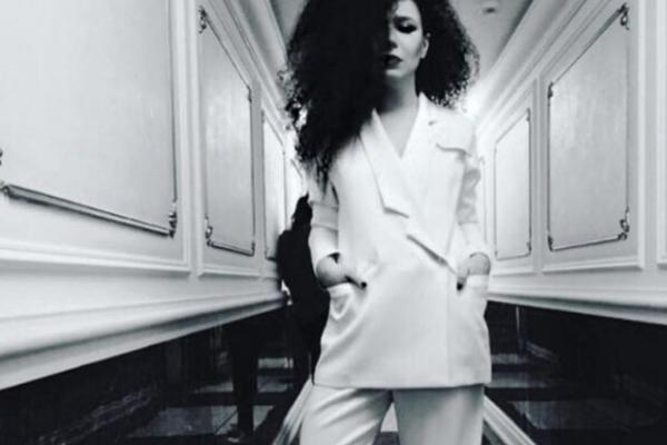 Певица Елка произвела фурор, кардинально сменив имидж