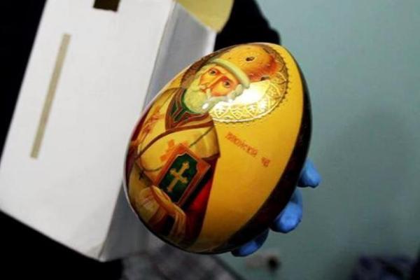 В Киеве нашли квартиру с "кладом" Азарова