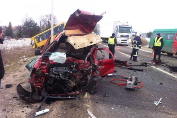 Страшное ДТП на Львовщине: есть жертвы Страшное ДТП на Львовщине: есть жертвы