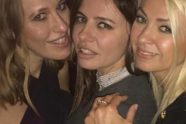 Телеведущая Ксения Собчак поразила публику внешним видом после родов