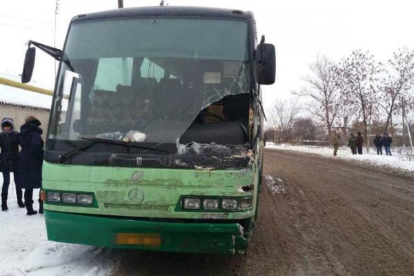 В Луганской области автомобиль военных попал в ДТП, есть пострадавшие В Луганской области автомобиль военных попал в ДТП, есть пострадавшие