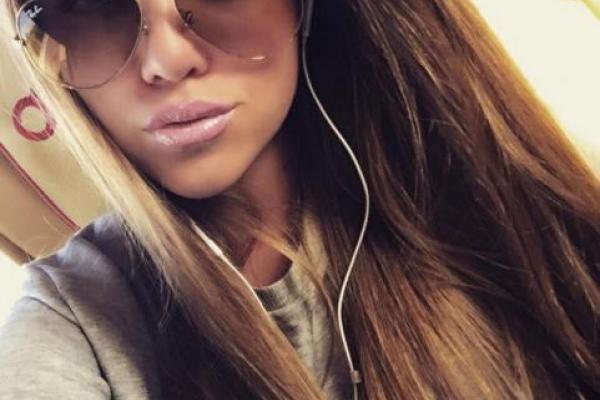 В соцсетях нашли сестру Анастасии Деевой, которая хвастается роскошной жизнью