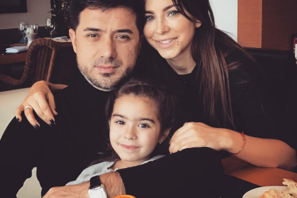 Лорак показала поклонникам подросшую дочку