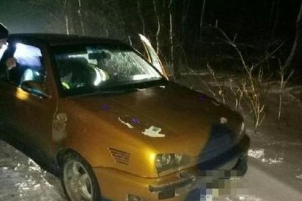В Тернополе водитель иномарки сбил полицейского и скрылся с места аварии В Тернополе водитель иномарки сбил полицейского и скрылся с места аварии