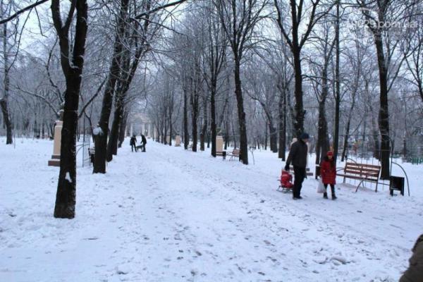 В Сети появились фото зимнего Мариуполя 