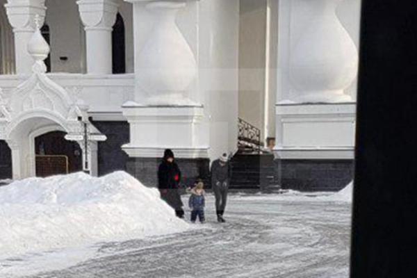 В Сети появились фото сына Сергея Лазарева, которого он скрывал от общественности