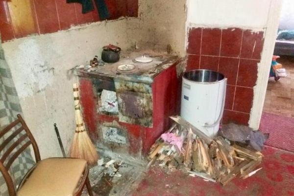 В прифронтовой зоне чудом удалось спасти детей от страшной смерти В прифронтовой зоне чудом удалось спасти детей от страшной смерти