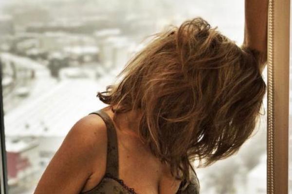 Телеведущая Анфиса Чехова намекнула фанатам о расставании с супругом