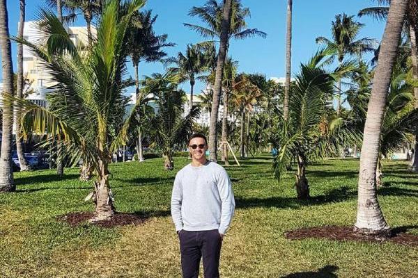 Стало известно, с кем встречается Сергей Лазарев