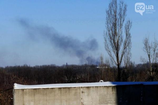 В оккупированном Донецке снаряды падают в жилые кварталы, есть погибшие В оккупированном Донецке снаряды падают в жилые кварталы, есть погибшие