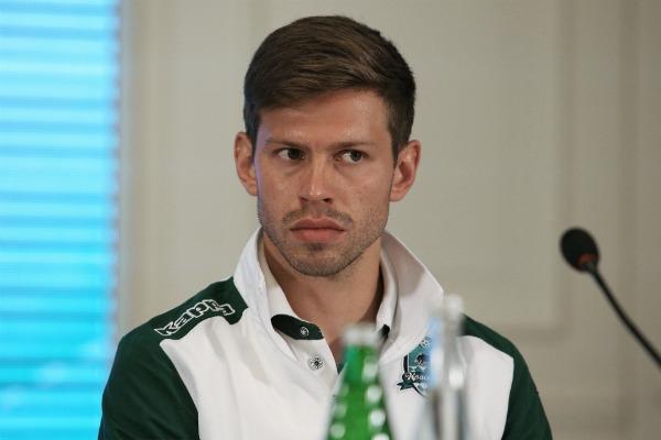 Названы самые стильные мужчины России: кто обошел Урганта и Бондарчука