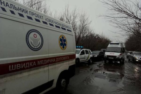 Автобус с пассажирами перевернулся на трассе Бахмут – Майорск: в салоне находились 53 человека Автобус с пассажирами перевернулся на трассе Бахмут – Майорск: в салоне находились 53 человека
