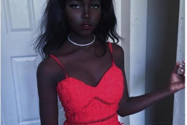 Соцсети в восторге от новой Наоми Кэмпбелл (фото)