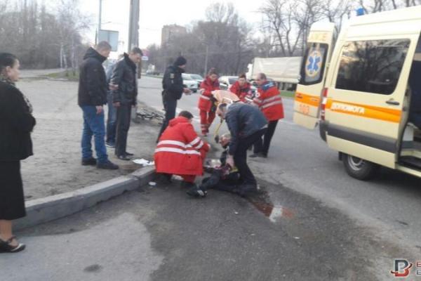 Знаменитого тренера убили в Запорожье: опубликованы эксклюзивные кадры с места трагедии Знаменитого тренера убили в Запорожье: опубликованы эксклюзивные кадры с места трагедии