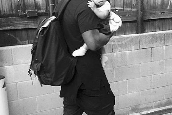 В семье Канье Уэста случилась страшная трагедия: годовалый племянник рэпера умер во сне В семье Канье Уэста случилась страшная трагедия: годовалый племянник рэпера умер во сне