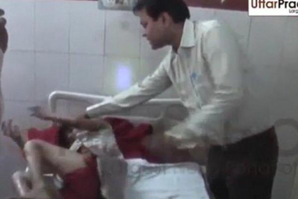 В индийском лесу нашли девочку-маугли: 8-летний ребенок ходит на четвереньках и кричит