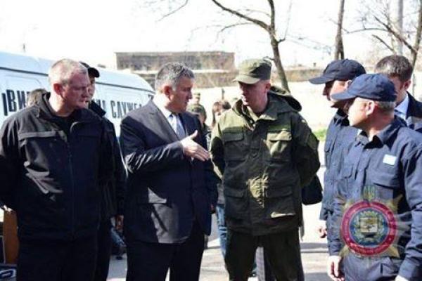 Вячеслав Аброськин будет курировать работу полицейских в зоне АТО Вячеслав Аброськин будет курировать работу полицейских в зоне АТО
