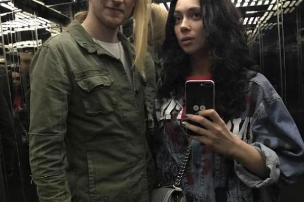 Актриса Настасья Самбурская рассказала о расставании с возлюбленным Актриса Настасья Самбурская рассказала о расставании с возлюбленным