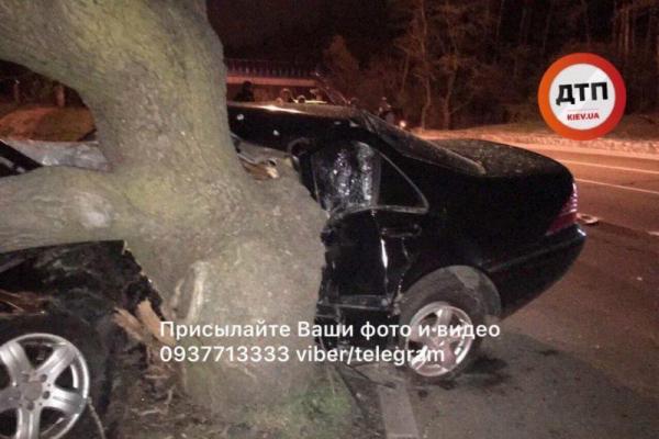 Под Киевом произошло страшное ДТП: есть погибшие