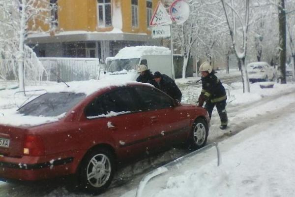 В Украине из-за непогоды остаются обесточенными 199 населенных пунктов