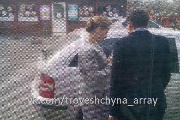В Киеве произошло шокирующее ДТП: автомобиль Савченко сбил пенсионерку, появились кадры с места аварии В Киеве произошло шокирующее ДТП: автомобиль Савченко сбил пенсионерку, появились кадры с места аварии