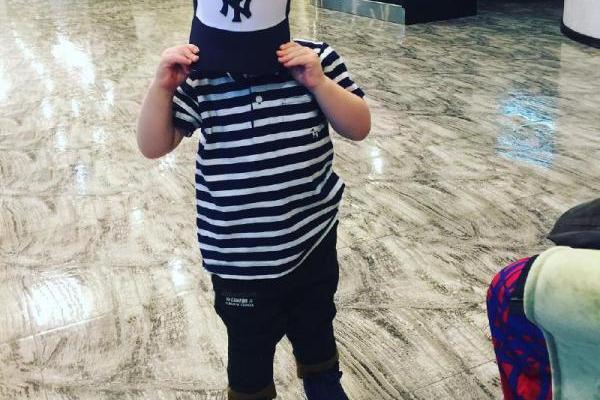 Певец Сергей Лазарев порадовал поклонников, показав фото двухлетнего сына