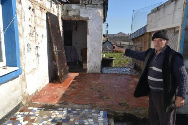 Появились шокирующие кадры последствий вражеских обстрелов Марьинки Появились шокирующие кадры последствий вражеских обстрелов Марьинки