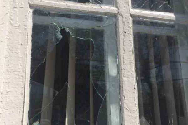 Авдеевку снова обстреляли, две женщины получили осколочные ранения