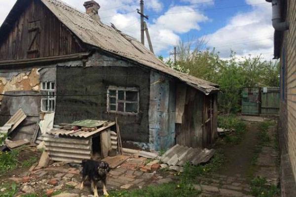 В Краматорске горе-мать бросила ребенка в траве