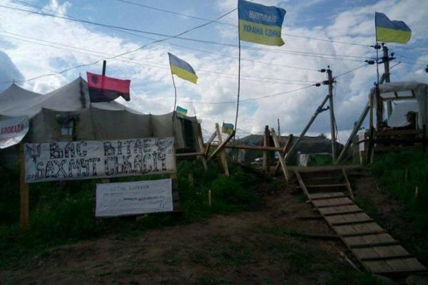 Штаб блокады: Ребята по-прежнему стоят на редутах