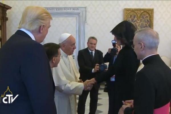 В Ватикане состоялась первая встреча Трампа с Папой Римским Франциском