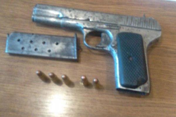 В Одессе задержан мужчина, который наладил сбыт оружия из "ДНР" В Одессе задержан мужчина, который наладил сбыт оружия из "ДНР"