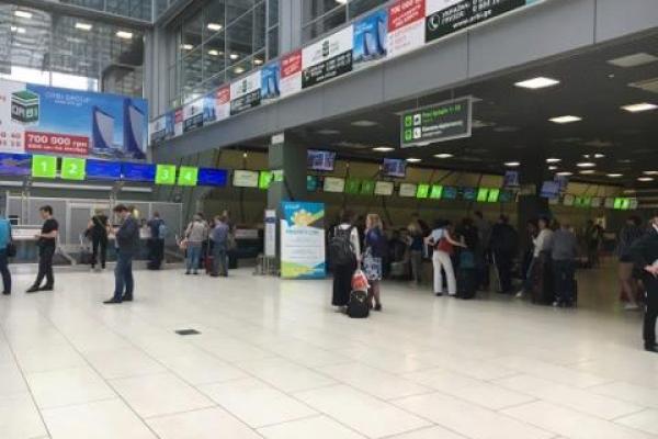 На Киевщине разоблачили группировку, которая продавала украинок в секс-рабство На Киевщине разоблачили группировку, которая продавала украинок в секс-рабство