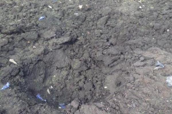 На Донетчине боевики обстреляли частный сектор, в сети появились снимки разрушений На Донетчине боевики обстреляли частный сектор, в сети появились снимки разрушений