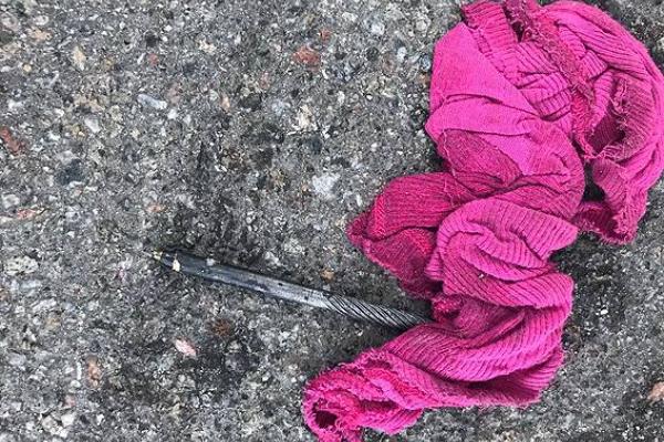 На Киевщине пытались обворовать машину нардепа На Киевщине пытались обворовать машину нардепа