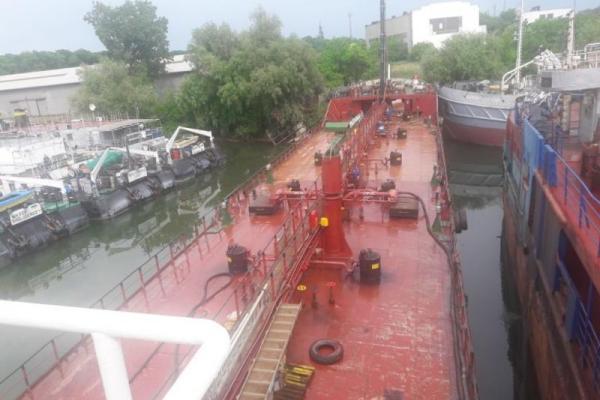 В Одесской области задержали судно, которым незаконно переправляли людей в Крым В Одесской области задержали судно, которым незаконно переправляли людей в Крым