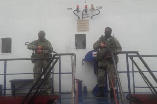 В Одесской области задержали судно, которым незаконно переправляли людей в Крым В Одесской области задержали судно, которым незаконно переправляли людей в Крым
