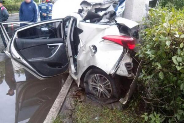 На Донетчине беременная женщина попала в ДТП: ее муж погиб, а дети получили тяжелые травмы На Донетчине беременная женщина попала в ДТП: ее муж погиб, а дети получили тяжелые травмы